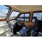 Luxury passenger speed boat 7